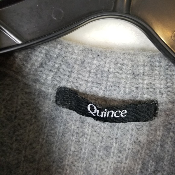 Quince 100% Cashmere Ribbed Crew Neck Sweater Gray Raglan Sleeve Womens S - Picture 2 of 9